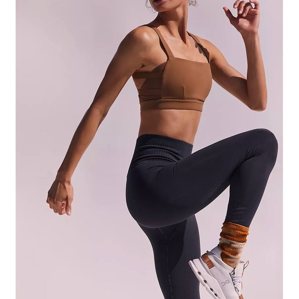 NWOT Free People Good Karma 7/8 Legging XS/S MSRP $158 - Picture 2 of 15